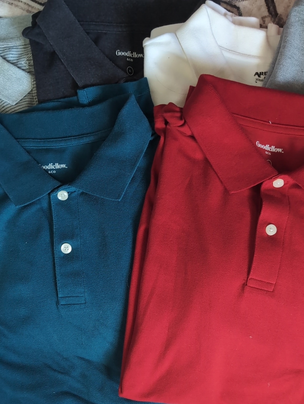 MEN'S POLO SHIRTS LOT SALE (Six XL)